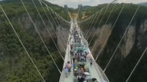 Самые опасные и невероятные мосты