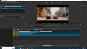 Размытие кадра в программе Shotcut.
