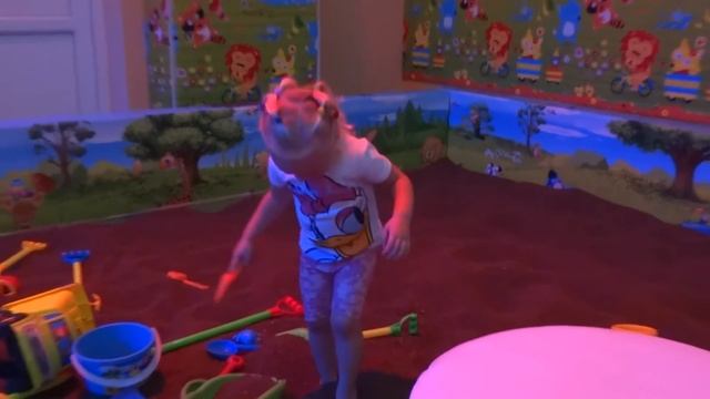 Детские площадки Happy City в Парке аттракционов «Цицинатела» Батуми кобулети смотреть онлайн