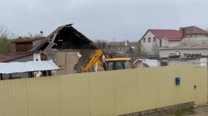 1 серия. Снос старого дома и очистка участка. Цены 2021 года.