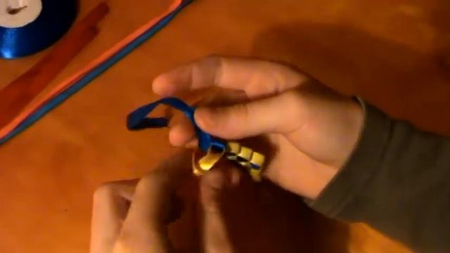 Копия видео "Плетение фенечка" смотреть онлайн