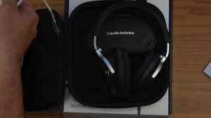 NEW Audio Technica ATH-M70x Unboxing and ATH-M50 Comparison (Professional Monitor Headphones)