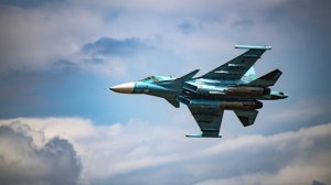 Российские Су-34 под Купянском нанесли пять авиаударов по складу боеприпасов ВСУ