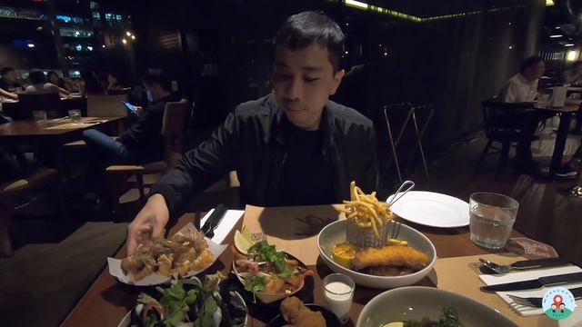 Westin Club Room (The Westin Singapore) | Hotel Review смотреть онлайн