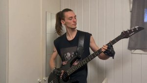 Motley Crue - Live wire [bass cover]