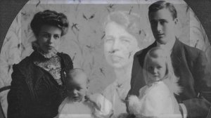 Клетки для детей! Почему рекомендовалось держать младенцев в клетках за окном.mp4