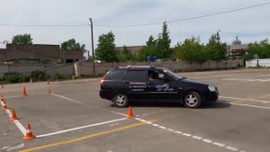 Автошкола АВТО-ПРОФИ в Нижнем Новгороде. Параллельная парковка на автодроме.