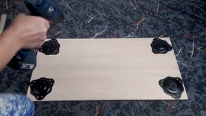 МЕБЕЛЬ СВОИМИ РУКАМИ. СТОЛИК ЗА 5 МИНУТ