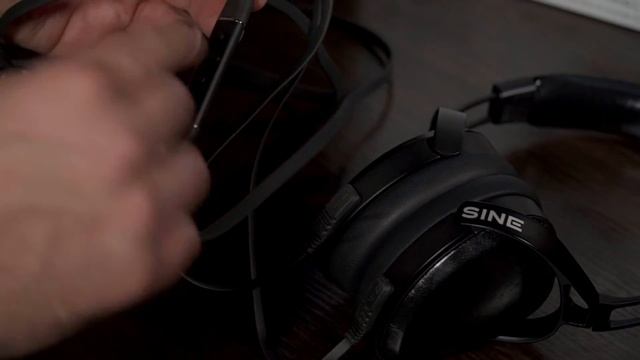 Audeze Sine (Lightning cable) — обзор наушников с разъемом Lightning