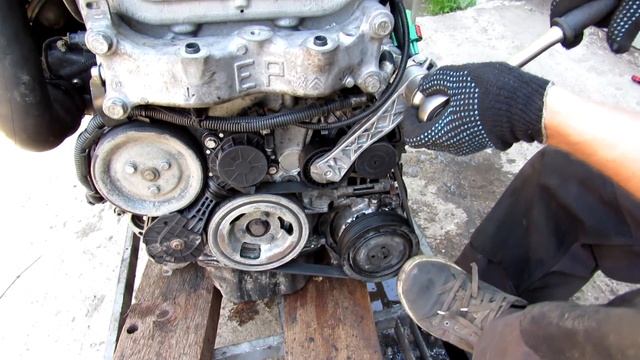 Замена приводного ремня генератора двигателя EP6 150 лс Пежо Ситроен Мини Купер смотреть онлайн