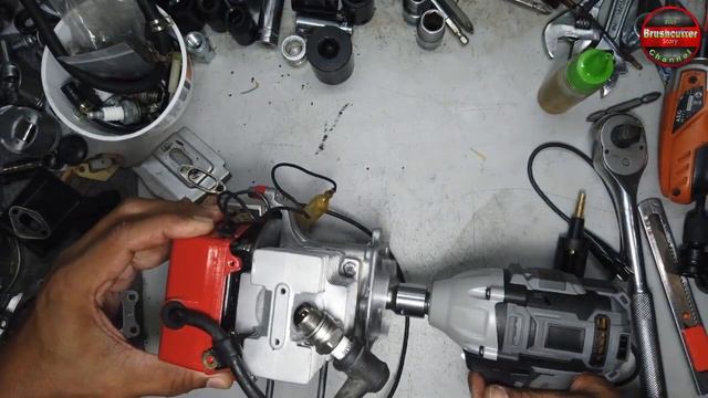 How to assemble Kawasaki TD33 brushcutter engine смотреть онлайн