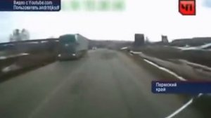 У дальнобойщика отказали тормоза