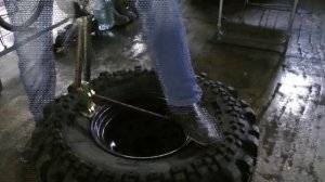 Специнструмент для разбортировки колес.