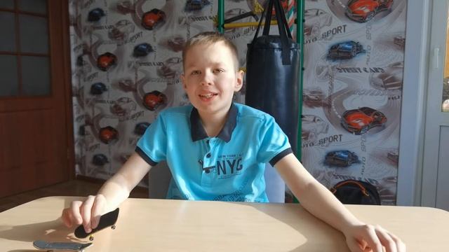 Трюки на фингерборде. Топ 5 трюков для начинающих смотреть онлайн