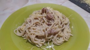 РЕЦЕПТ ПАСТЫ КАРБОНАРА_ СПАГЕТТИ С БЕКОНОМ И СЛИВКАМИ.