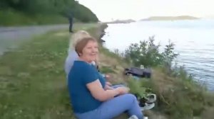 Рыбалка на Камчатке.  Француз халявщик поймал хорошо.