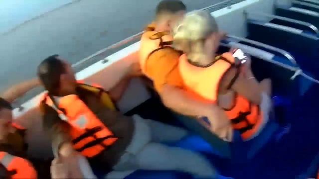 Крым Набережная Ялты САМЫЙ МОЩНЫЙ катер "ГРИГ" 1050 л.с.