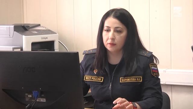 Приставы помогут разобраться с должниками-двойниками смотреть онлайн