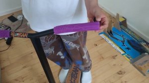 Вкусный рецепт варёных грипс за 5 минут ? Новые грипсы Ethik ?#самокат #skatepark #scootertricks