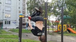 обучалку на элементы с двумя ногами| Выход на 4, обратный выход на 4 и вылет с 4. турник