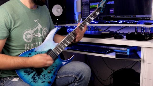 Ibanez GRG 121 VS Ibanez GRGR 221 PA AQB - Guitar Battle #28 смотреть онлайн