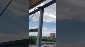 Как застеклить балкон своими руками