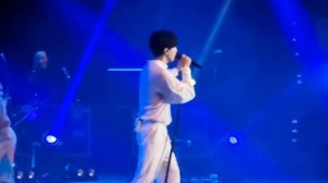 Dimash! Знай!! Анталия! Младенец и Димаш на сцене!Antalya Baby, Know! - Dimash on stage!