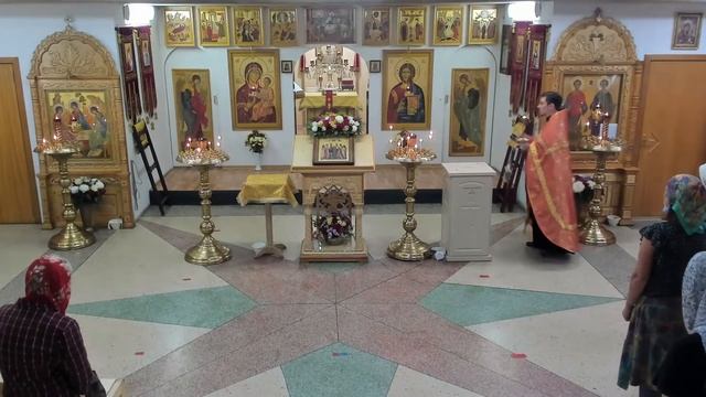 Богослужение в Храме святых целителей Косьмы и Дамиана г. Екатеринбург. смотреть онлайн