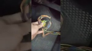 Случай на СТО, згорела проводка автомобиля, кулибины не перевелись, проводка тойоты авенсис, прикол