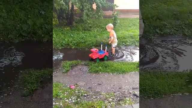 Фиговое лето в Калининграде,купаться только в луже))