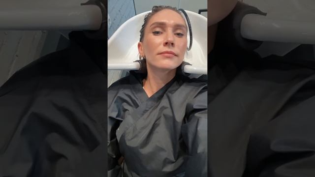 Пилинг кожи головы в ROOTS ? смотреть онлайн