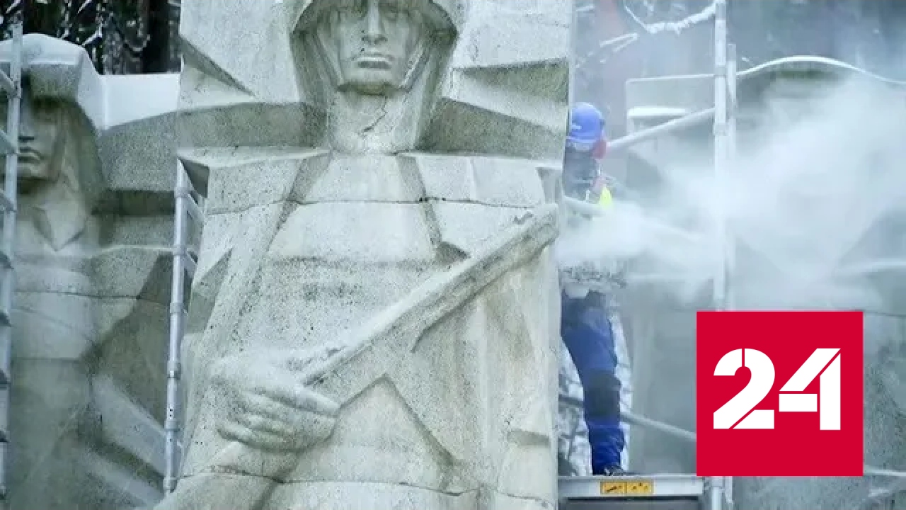 В Вильнюсе сносят крупнейший мемориал павшим советским солдатам - Россия 24 
