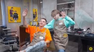 Глент и Серега *машут Кобякову*