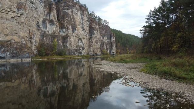 Айские Притtсы, Лаклинская пещера, Пороги