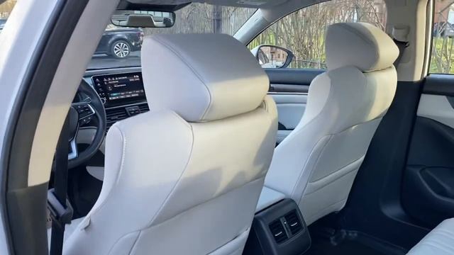 Обзор того самого Honda Accord с Калифорнии с дыркой в полу перед выдаче клиенту после ремонта смотреть онлайн