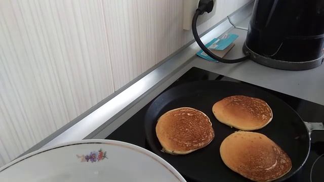 Панкейки из Нутовой муки без сахара. Вкусно и быстро. смотреть онлайн