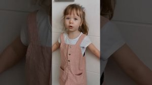 Стих про бабушку. Ходит наша Бабушка..