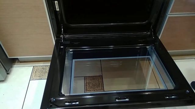 Hotpoint-Ariston снятие внутреннего стекла дух.шкафа смотреть онлайн