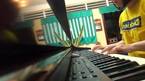 Piano cover Gia đình nhỏ, Hạnh phúc to. Sáng tác: Nguyễn Văn Chung