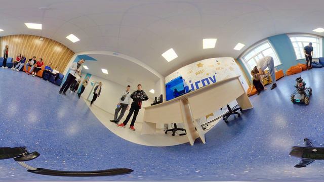 Робосцена на медиаполигоне «NAUKA в медиафокусе» смотреть онлайн