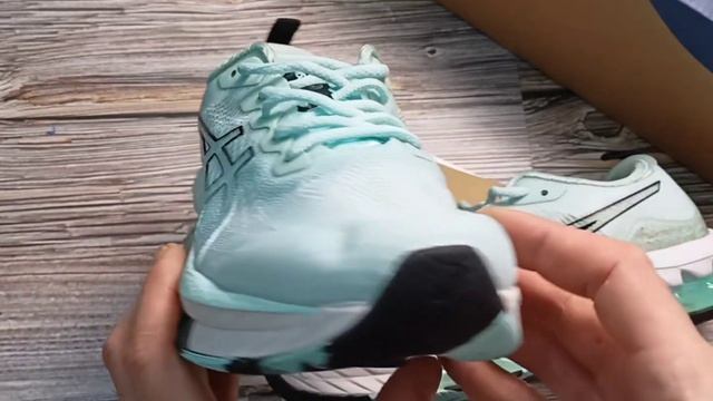 Кроссовки женские для бега asics kinsei blast. Ссылка на телеграмм канал в описании.