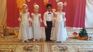 "Ходит осень-несмеяна", муз. и сл. М.Еремеевой, гр. "Веснушки"