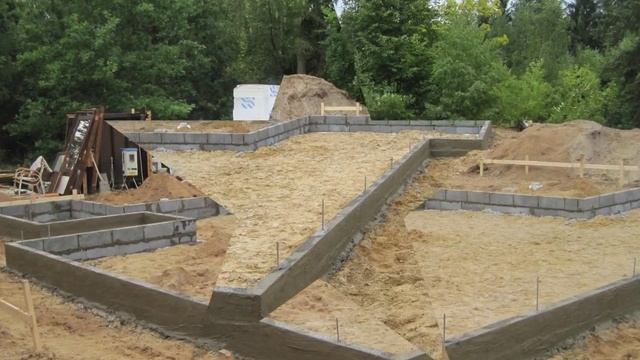 Sokkel til nyt sommerhus смотреть онлайн