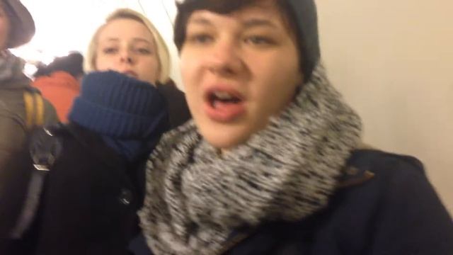 #tkillaвПитере (о лестницах в метро, эскалаторах в рай и о персонажах Frozen) смотреть онлайн