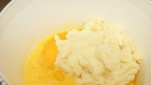Маффины с курицей и грибами