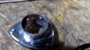 Катализатор на Калине, отвалился фланец приёмной трубы. Колхозный ремонт.