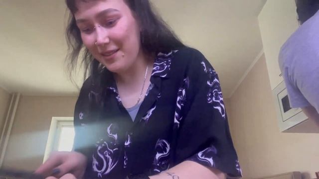 москва // отношения на расстоянии