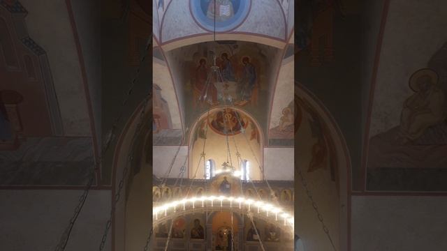 "Творяй Ангелы", хор храма Живоначальной Троицы в Троицке, Москва, регент Варвара Панкратова смотреть онлайн