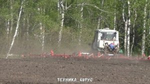 Старенький гусеничный Т-150 с 8 метровым предпосевным культиватором Весна 2022 Липецкая область