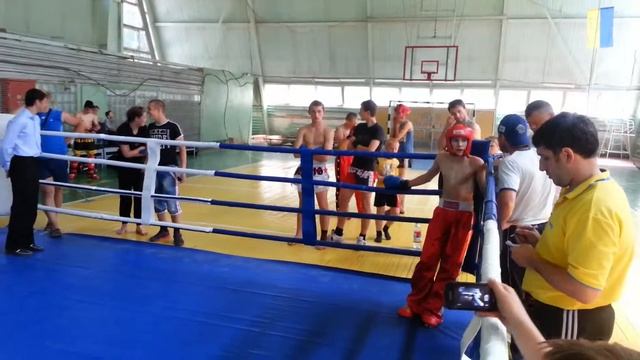 Кикбоксинг в Изюме 11.05.2013 ч. 8 смотреть онлайн